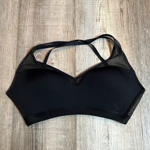 Victoria’s Secret Sports Bra 32DD in black